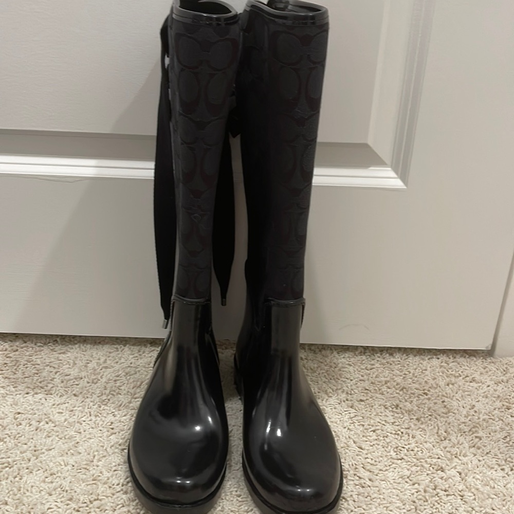Coach Tristee Rainboot size 7